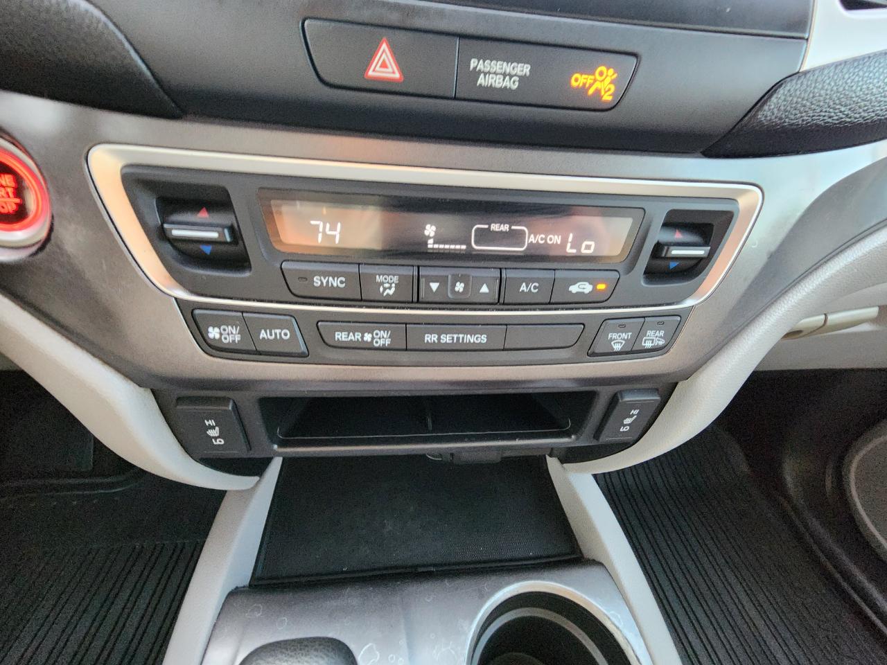 Honda Ridgelinertl Awd - Thumbnail 10