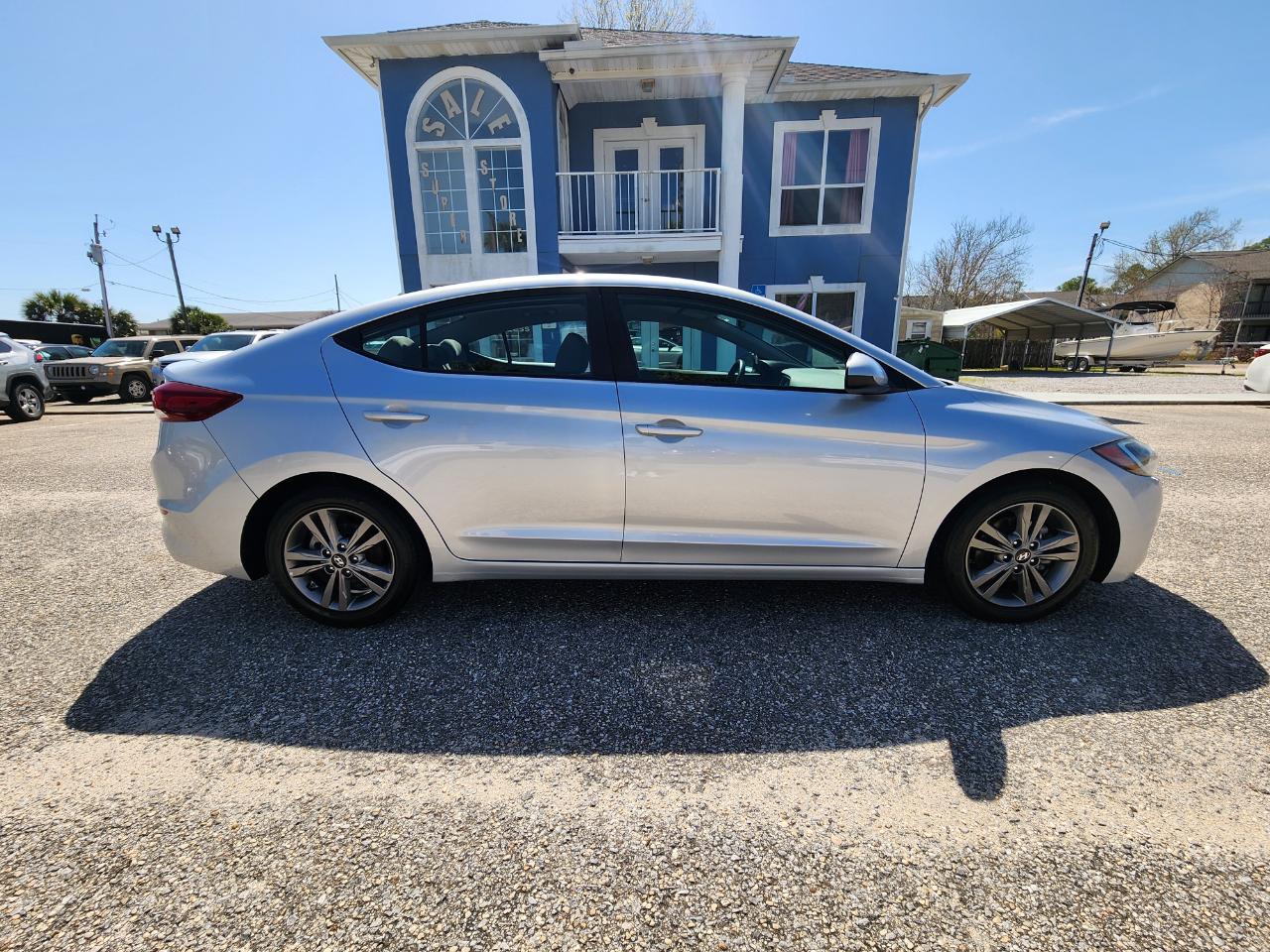 Hyundai Elantrasel 2.0L Auto (Alabama) - Thumbnail 6