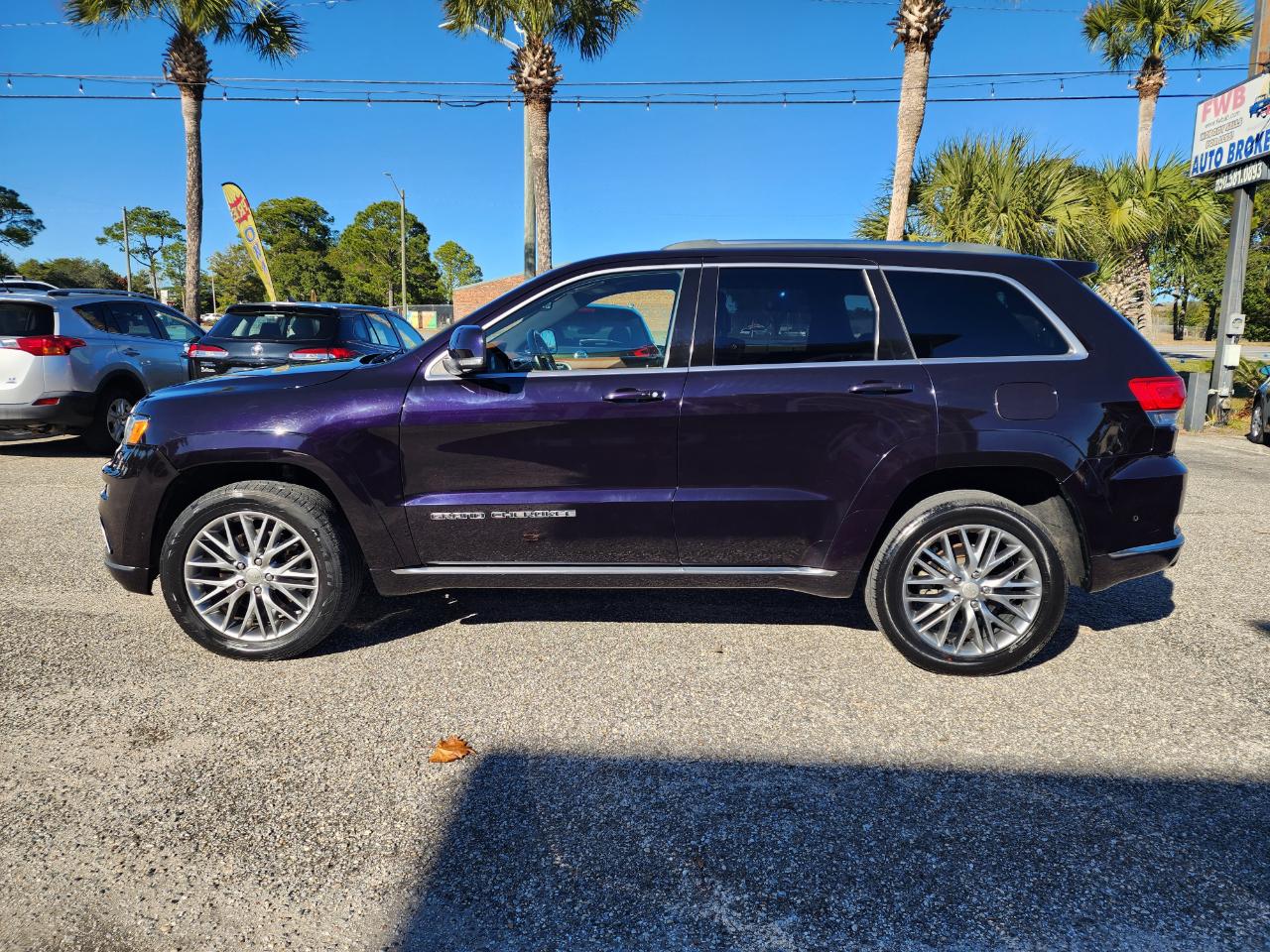 Jeep Grand Cherokeesummit 4X4 - Thumbnail 2