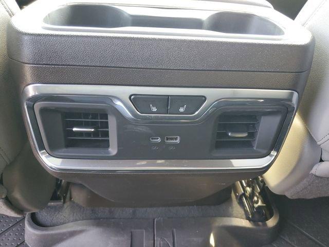 Chevrolet Silverado 1500 Ltz Four Wheel Drive Crew Cab - Thumbnail 15