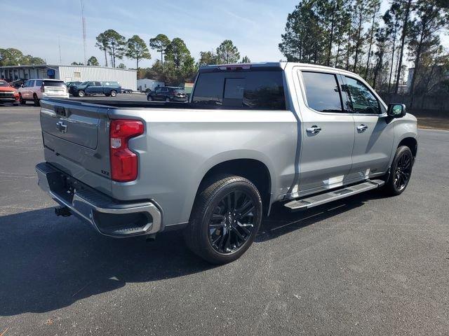 Chevrolet Silverado 1500 Ltz Four Wheel Drive Crew Cab - Thumbnail 7