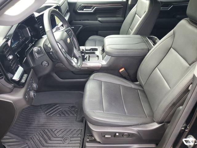 Chevrolet Silverado 1500 Ltz Four Wheel Drive Crew Cab - Thumbnail 18