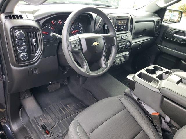 Chevrolet Silverado 1500 Custom Four Wheel Drive Crew Cab - Thumbnail 19