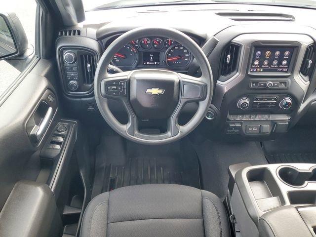 Chevrolet Silverado 1500 Custom Four Wheel Drive Crew Cab - Thumbnail 16