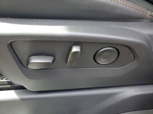 Gmc Sierra 1500 At4 Four Wheel Drive Crew Cab - Thumbnail 8