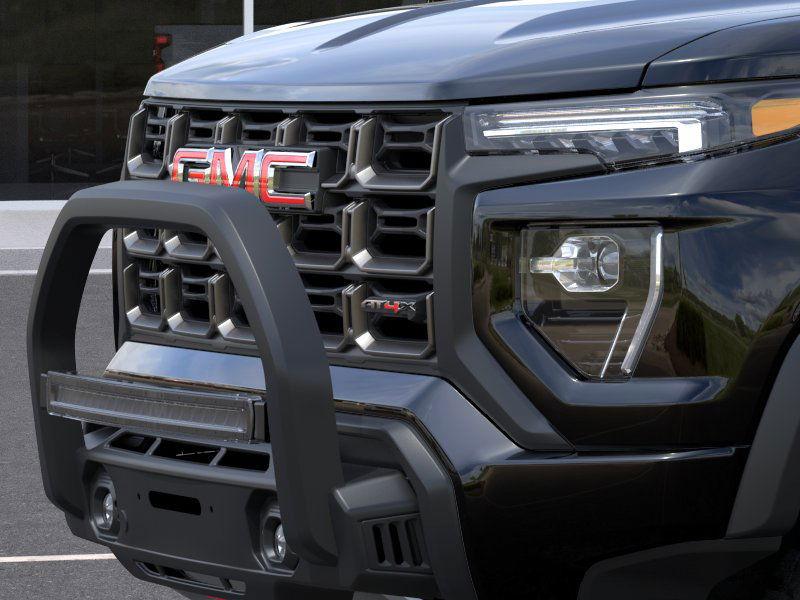 Gmc Canyon At4X Four Wheel Drive Crew Cab - Thumbnail 13