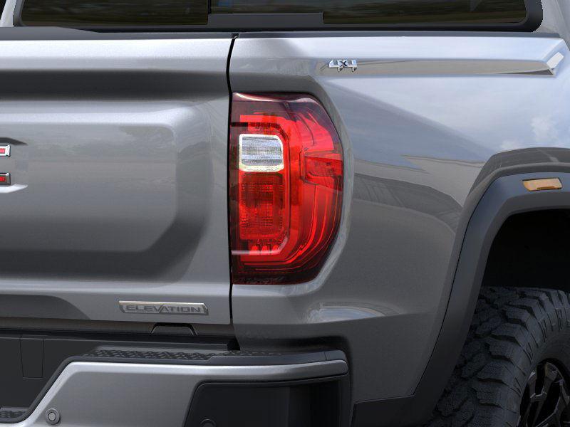 Gmc Canyon Elevation Four Wheel Drive Crew Cab - Thumbnail 11