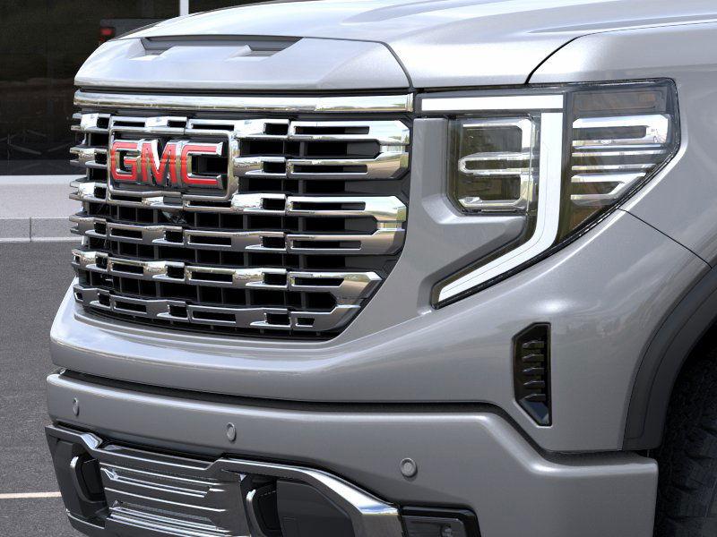 Gmc Sierra 1500 Denali Four Wheel Drive Crew Cab - Thumbnail 13