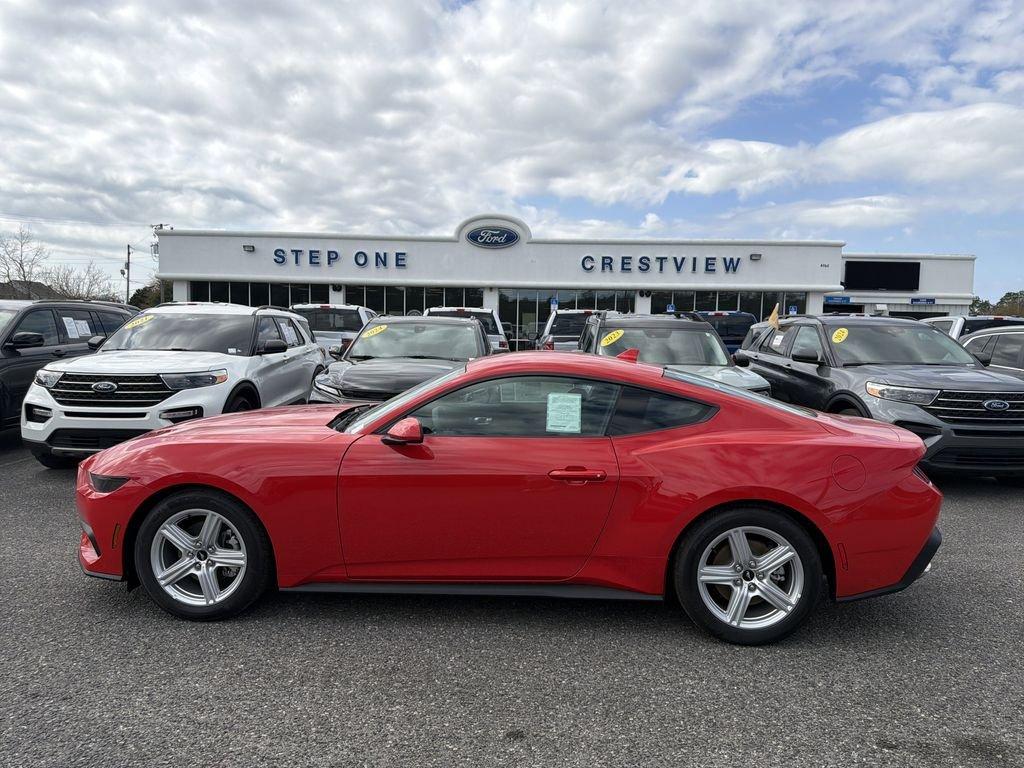 Ford Mustang Ecoboost® Premium Fastback - Thumbnail 9