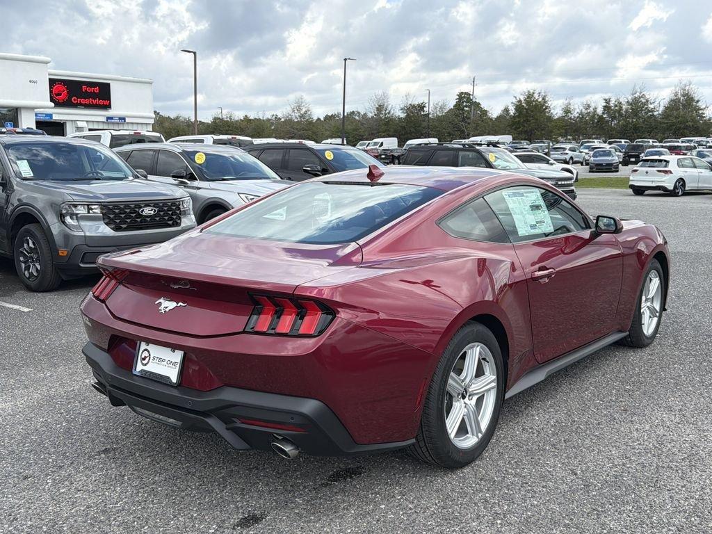 Ford Mustang Ecoboost® Fastback - Thumbnail 6