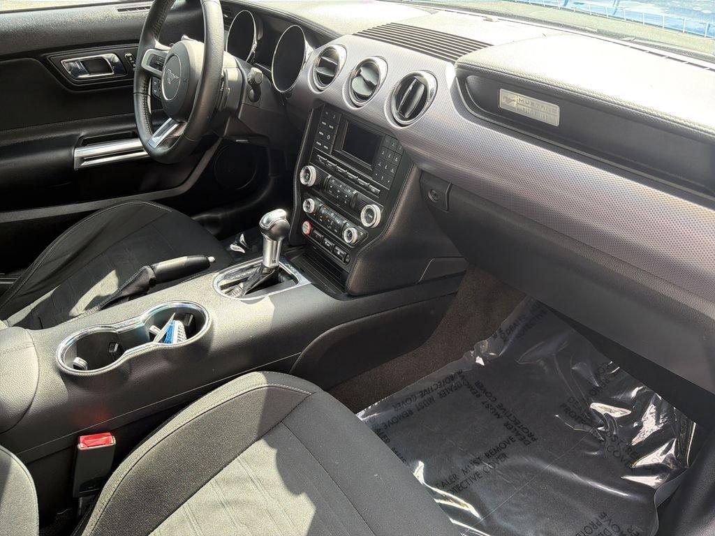 Ford Mustang Ecoboost - Thumbnail 20