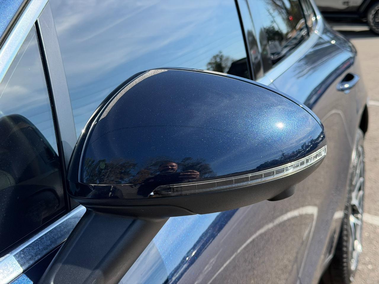 Porsche Macan - Thumbnail 9