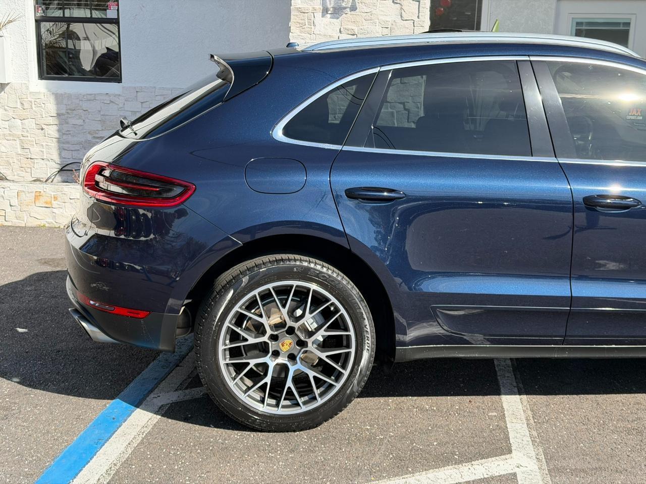 Porsche Macan - Thumbnail 18