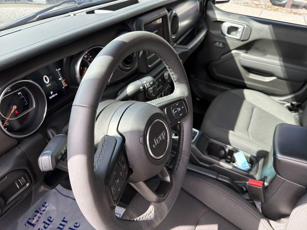 Jeep Wrangler Sport S - Thumbnail 12