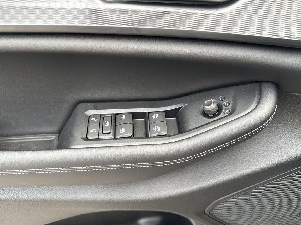 Jeep Grand Cherokee - Thumbnail 20