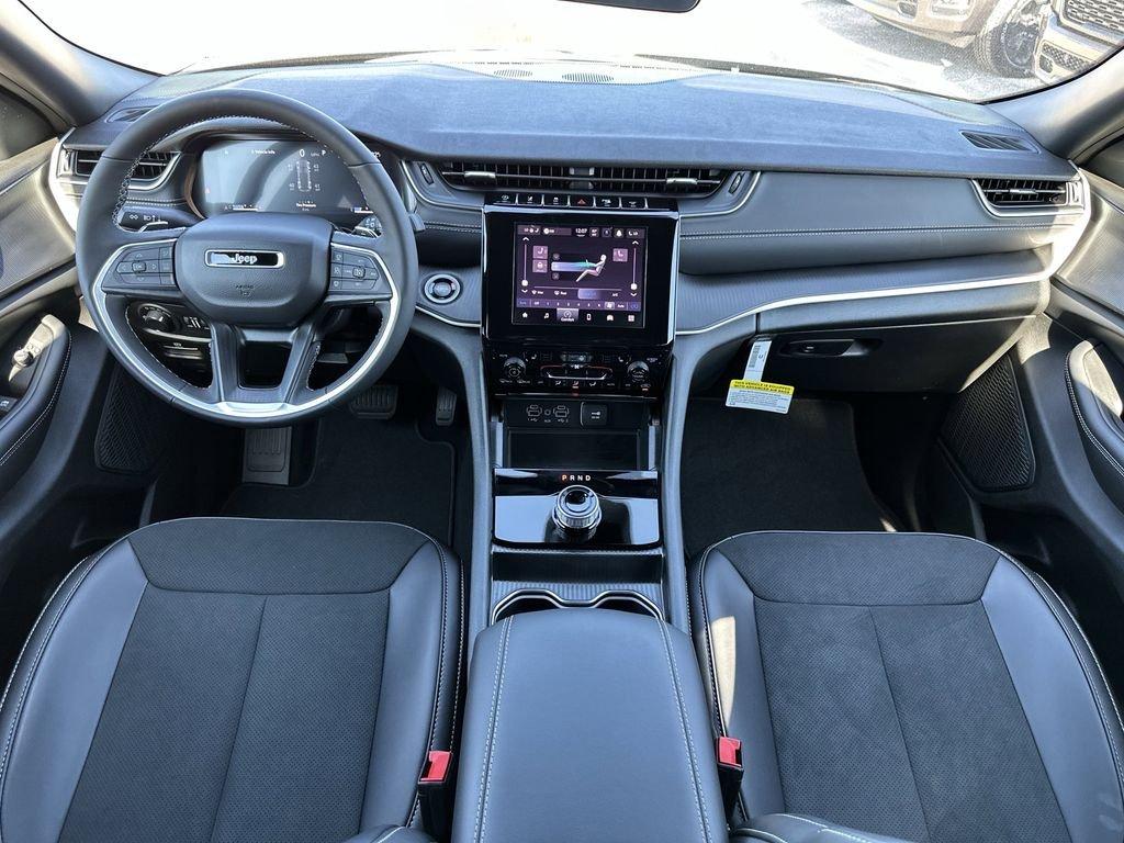 Jeep Grand Cherokee Altitude X - Thumbnail 14