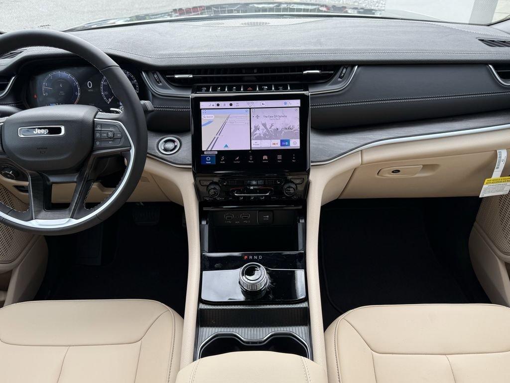 Jeep Grand Cherokee Limited - Thumbnail 17