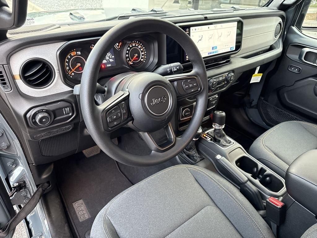 Jeep Wrangler Sport - Thumbnail 12