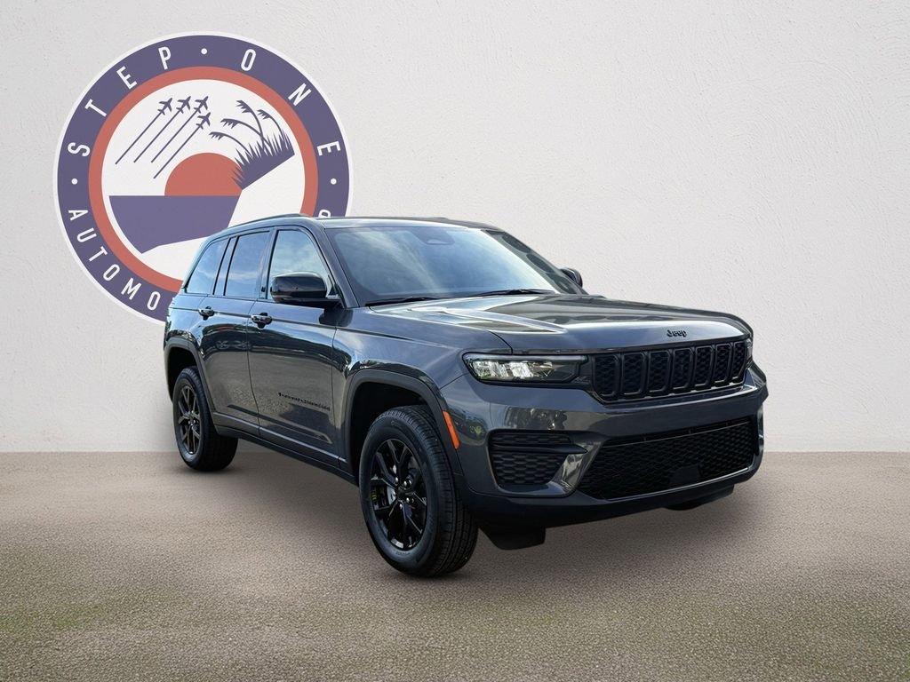 Jeep Grand Cherokee Altitude X - Thumbnail 3