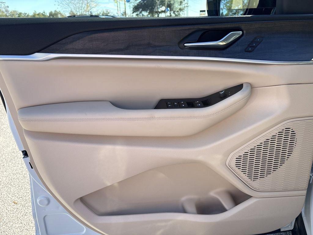 Jeep Grand Cherokee Limited - Thumbnail 16