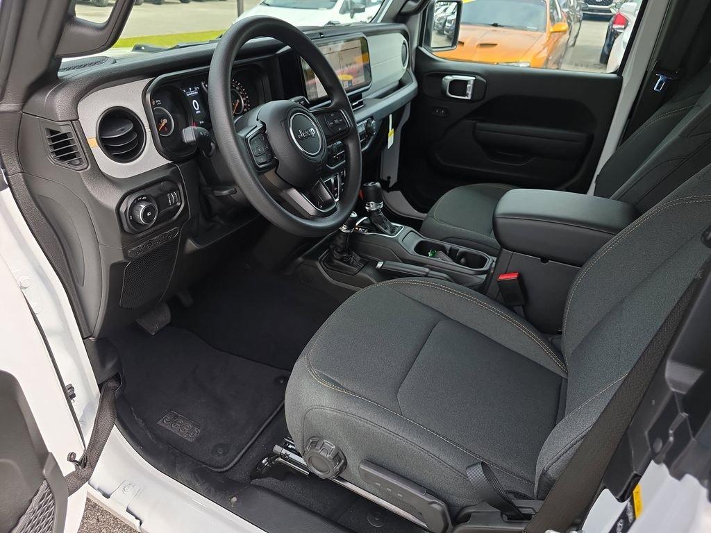 Jeep Wrangler Sport - Thumbnail 12