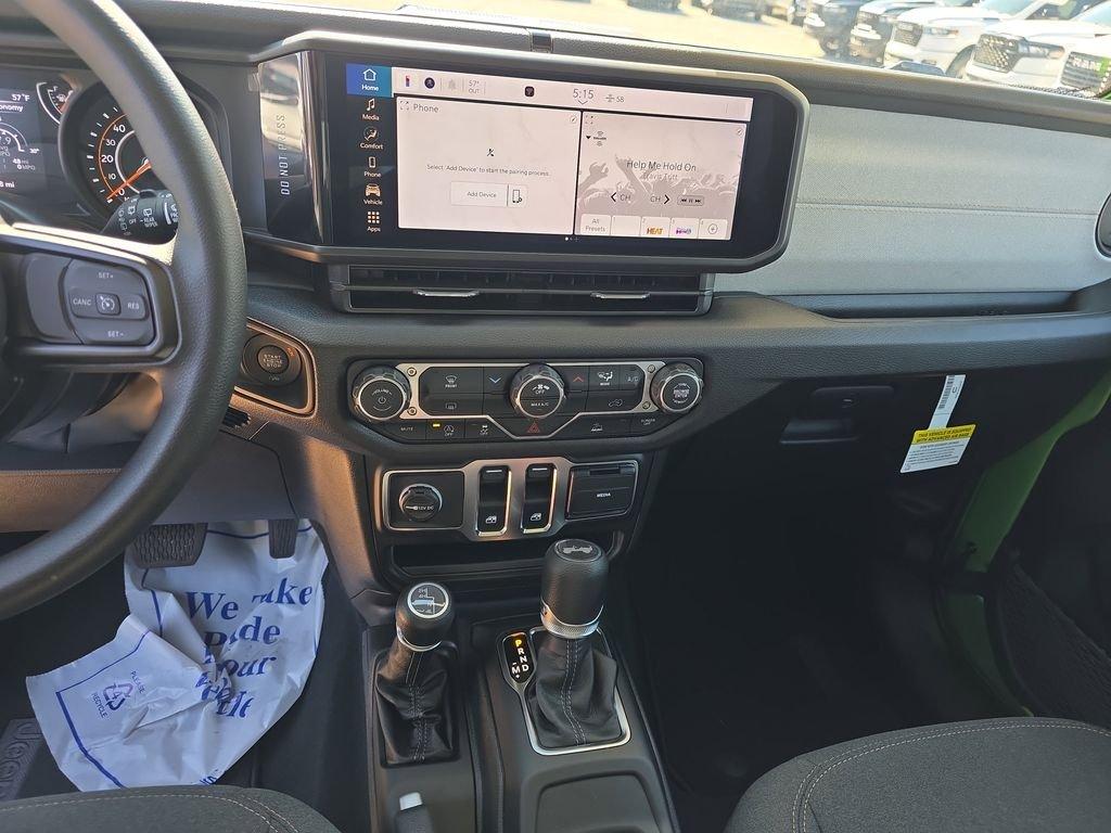 Jeep Wrangler Sport - Thumbnail 16