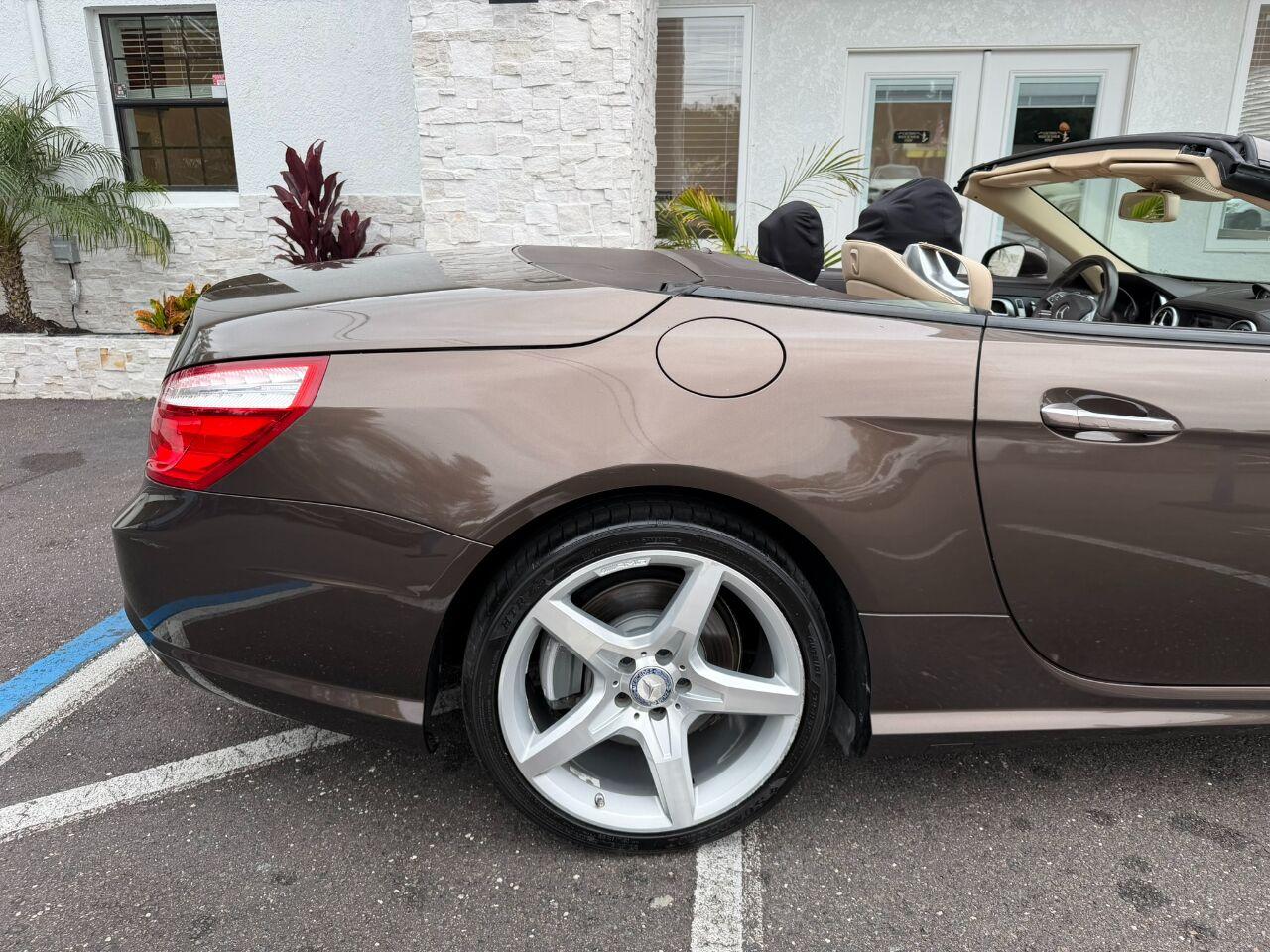 Mercedes-Benz SL - Thumbnail 18