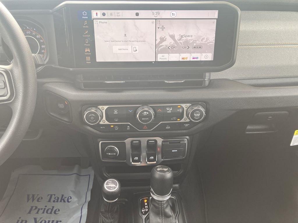 Jeep Wrangler Sport - Thumbnail 16