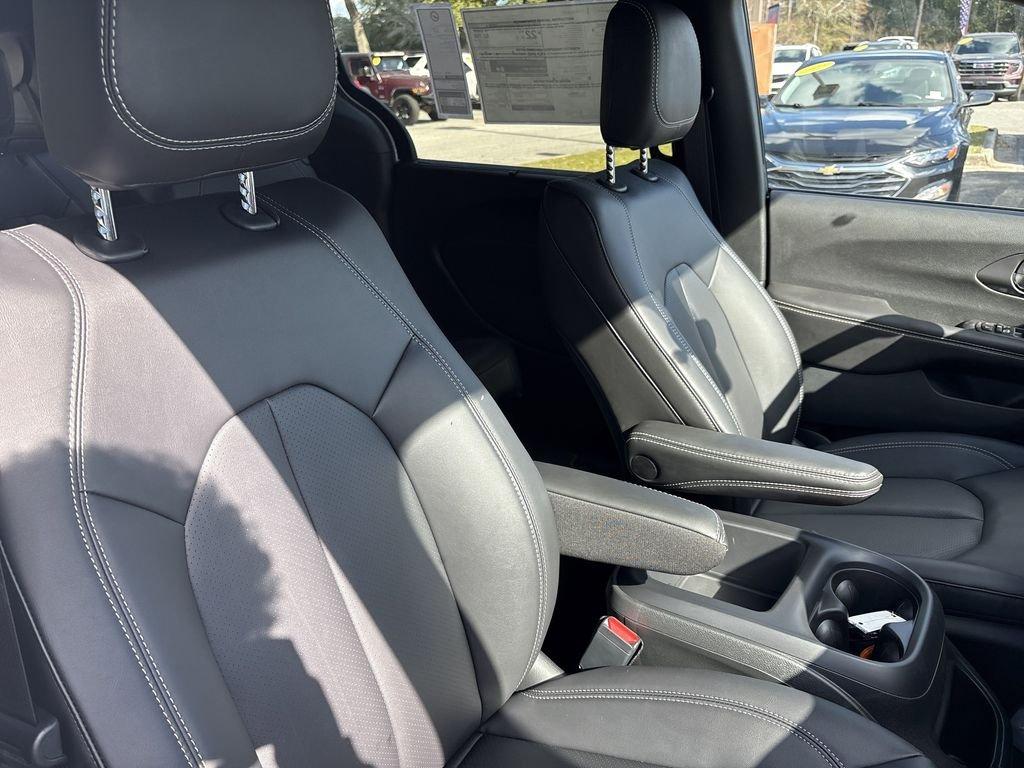 Chrysler Pacifica Select - Thumbnail 18