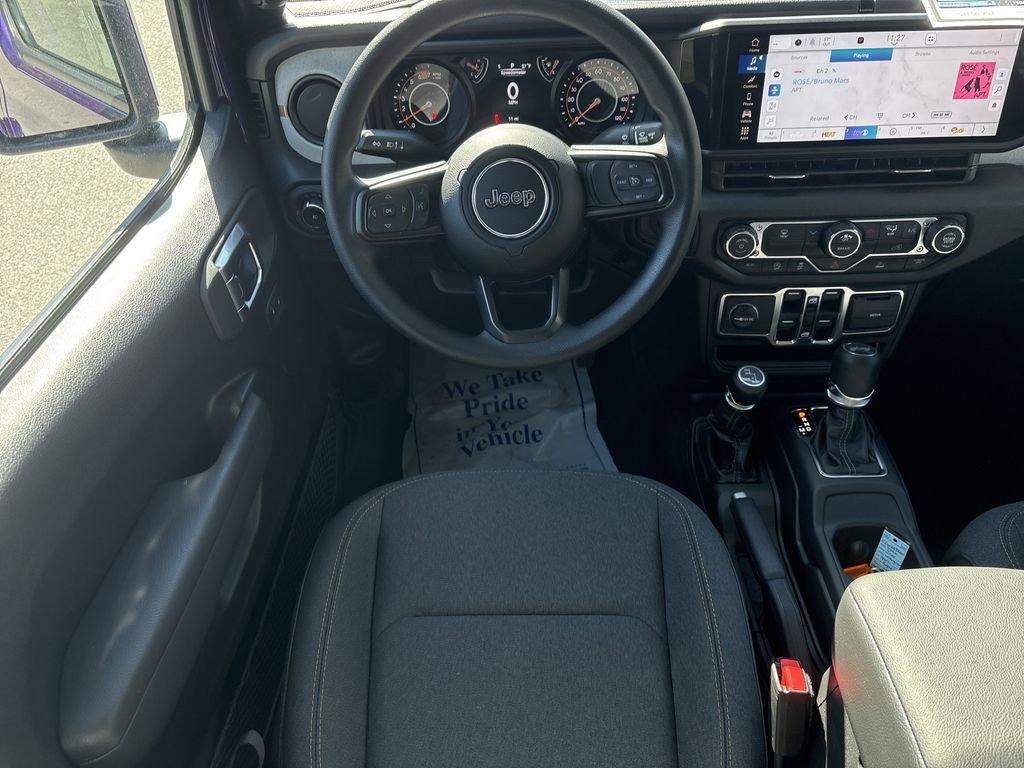 Jeep Wrangler Sport - Thumbnail 19