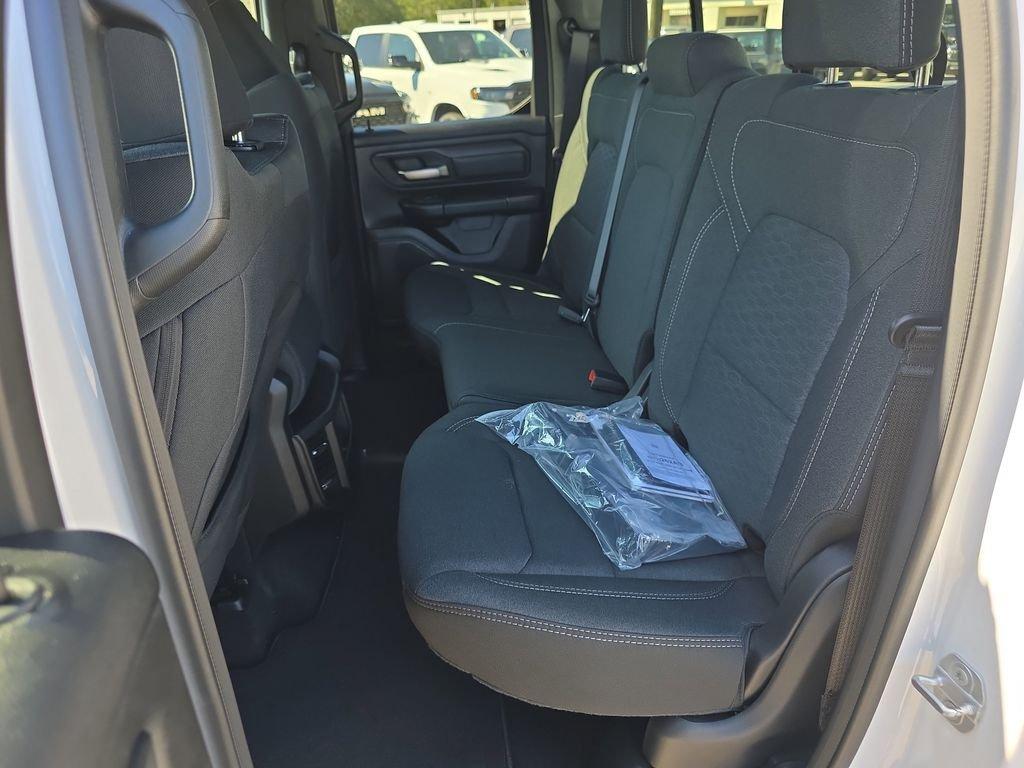 Ram 1500 Express - Thumbnail 16