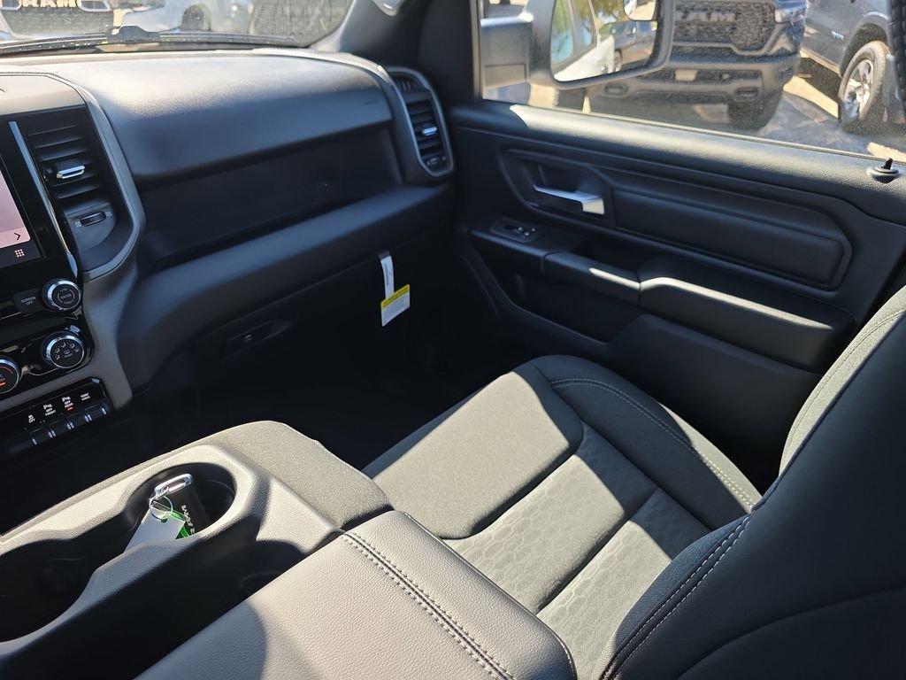 Ram 1500 Express - Thumbnail 20