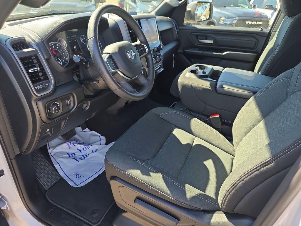 Ram 1500 Express - Thumbnail 12