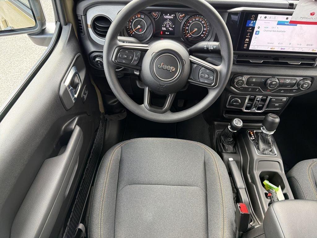 Jeep Gladiator Sport - Thumbnail 20