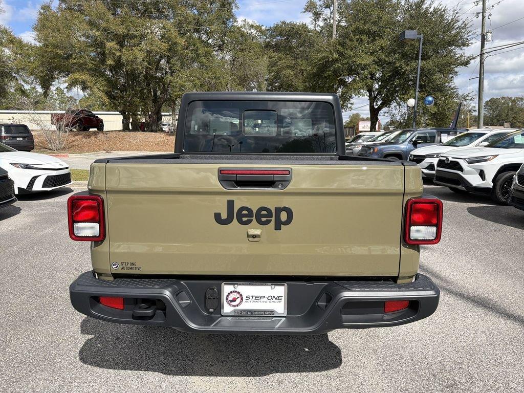 Jeep Gladiator Sport - Thumbnail 7