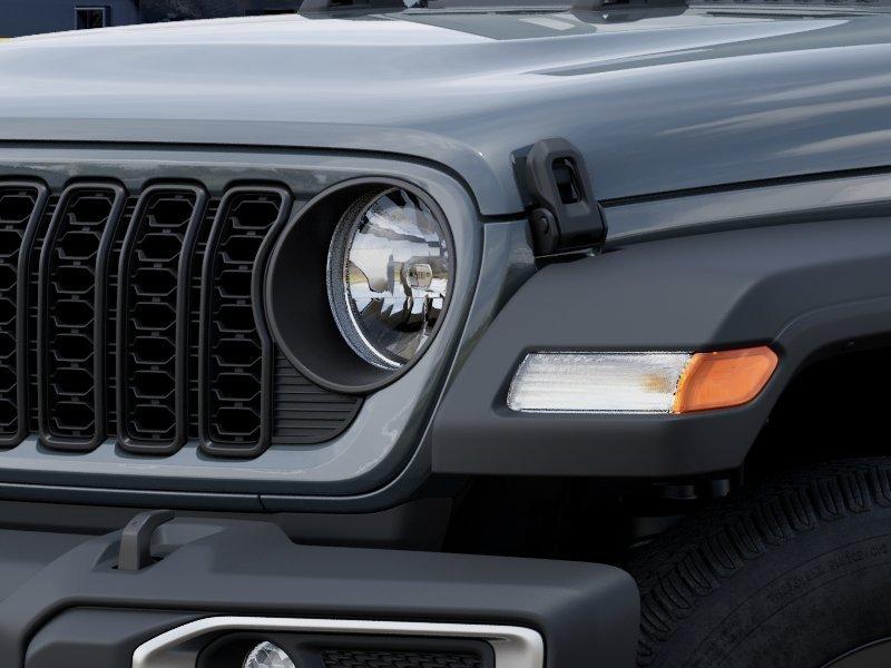 Jeep Gladiator Sport - Thumbnail 7
