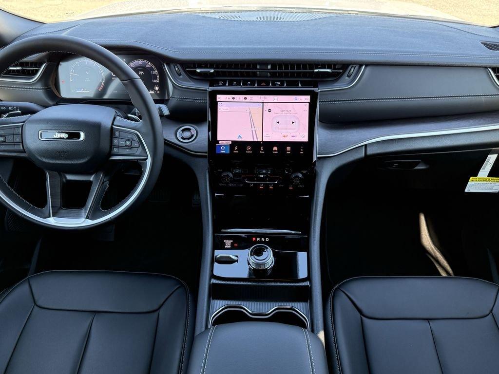 Jeep Grand Cherokee Limited - Thumbnail 16