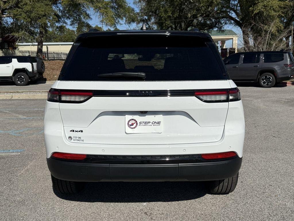 Jeep Grand Cherokee Limited - Thumbnail 6