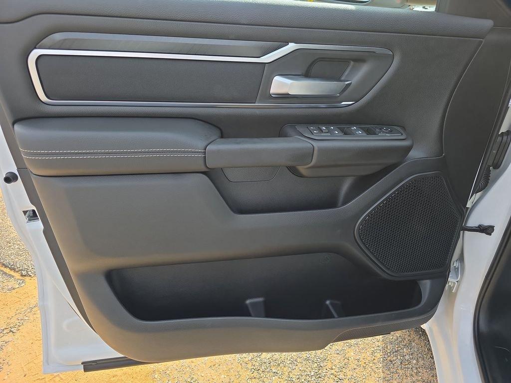 Ram 1500 Big Horn/Lone Star - Thumbnail 19