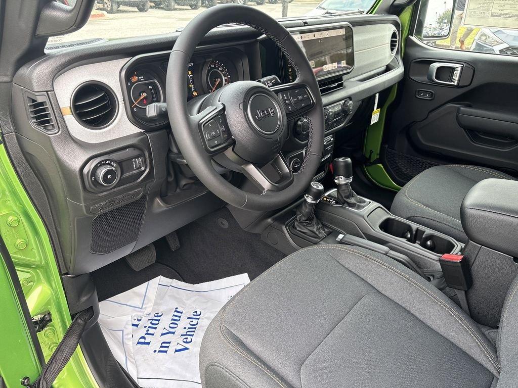 Jeep Wrangler Sport S - Thumbnail 12