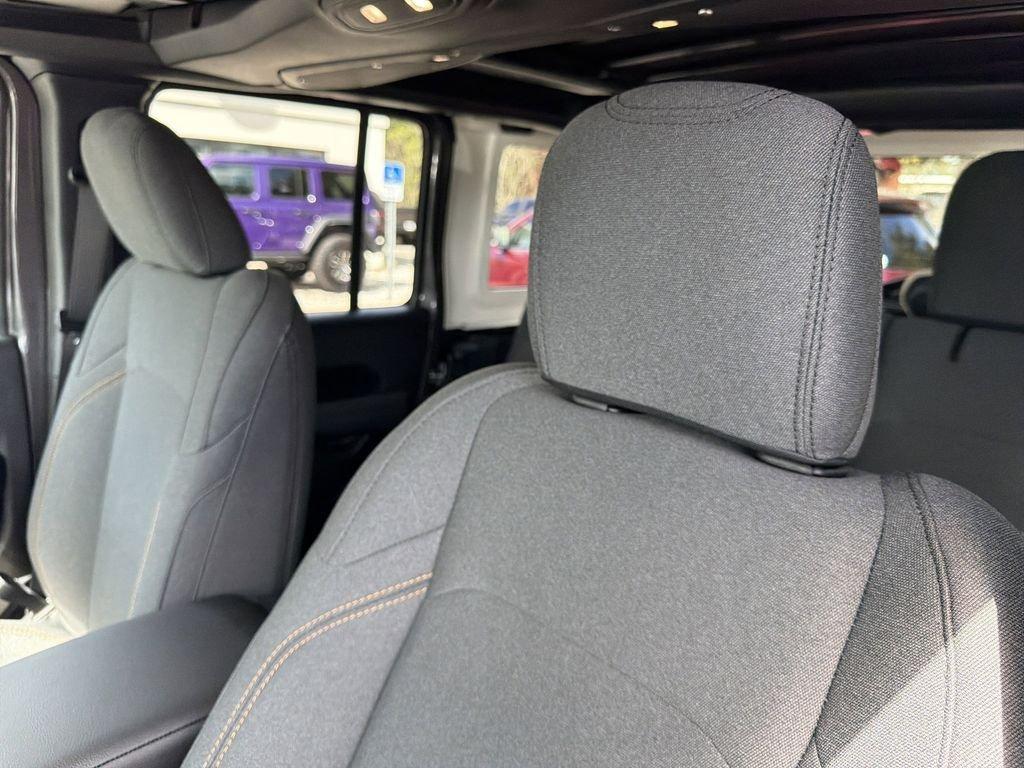 Jeep Wrangler Sport S - Thumbnail 13