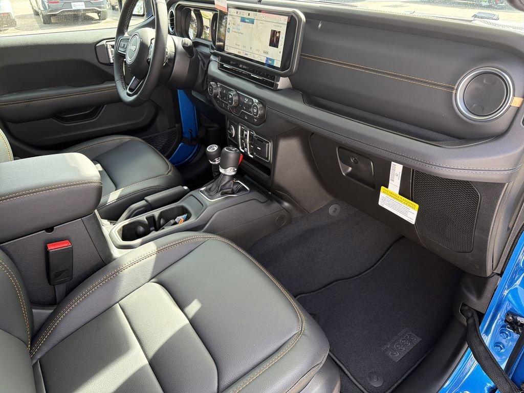 Jeep Gladiator Sahara - Thumbnail 20