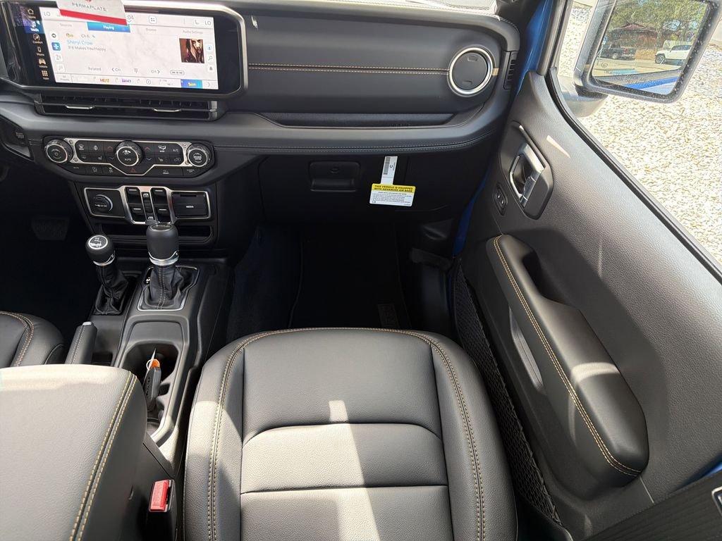 Jeep Gladiator Sahara - Thumbnail 18