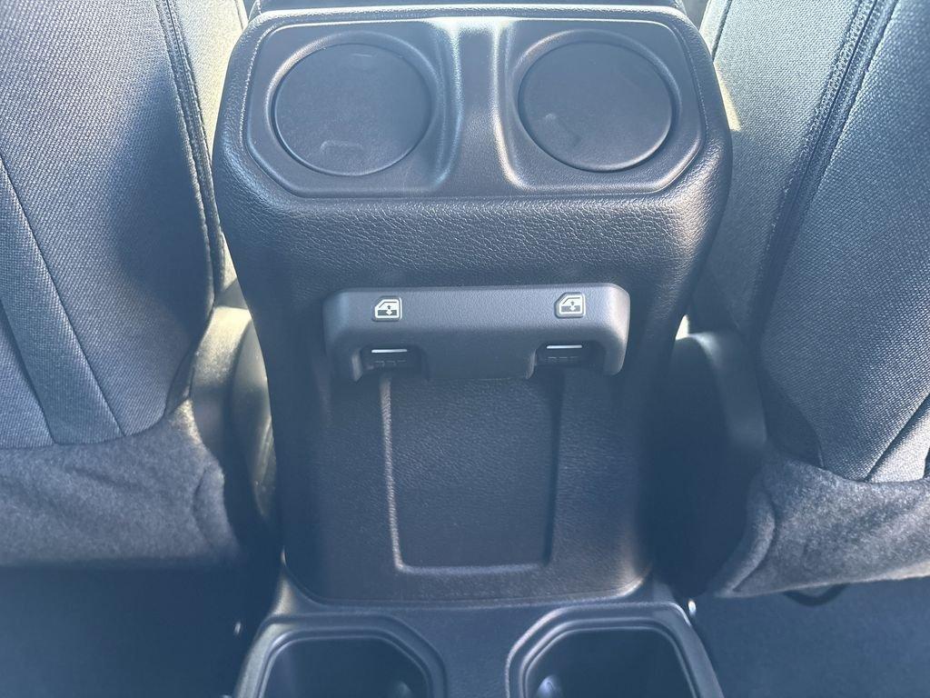 Jeep Wrangler Sport S - Thumbnail 20