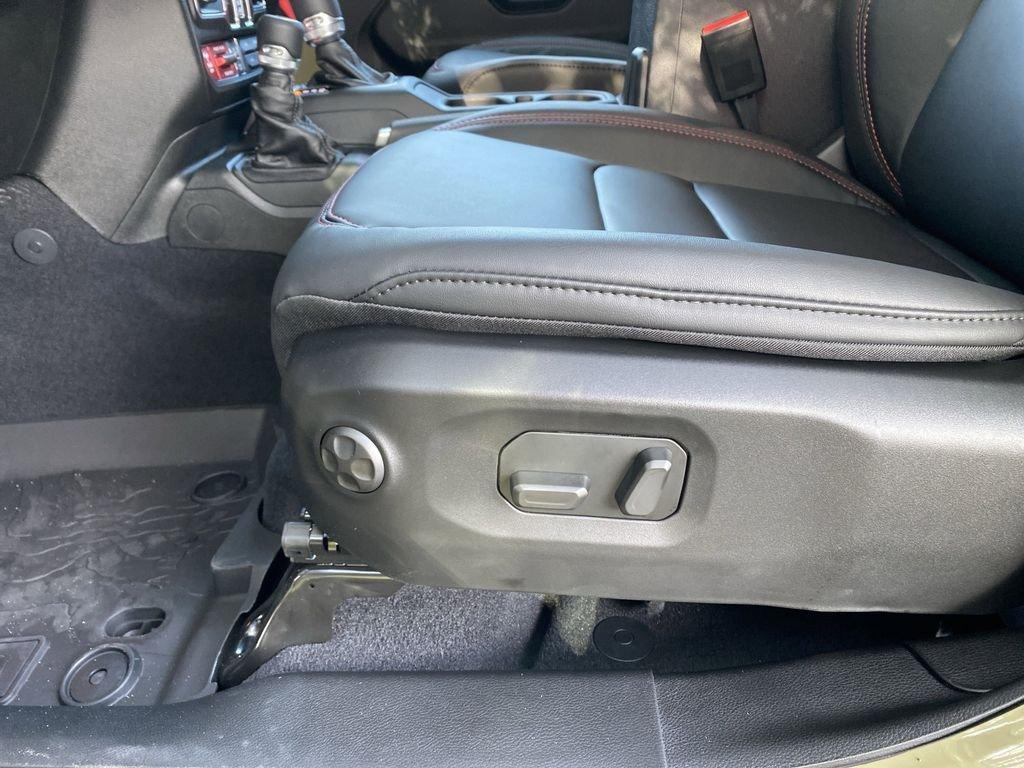 Jeep Wrangler Rubicon - Thumbnail 14