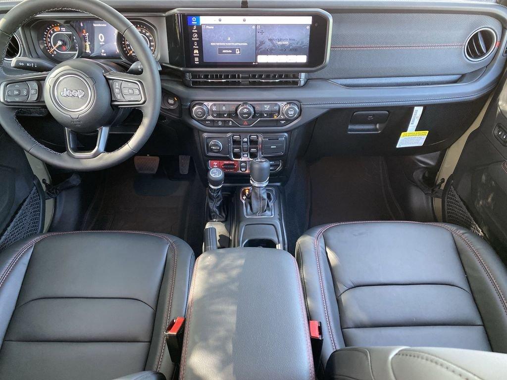 Jeep Wrangler Rubicon - Thumbnail 15