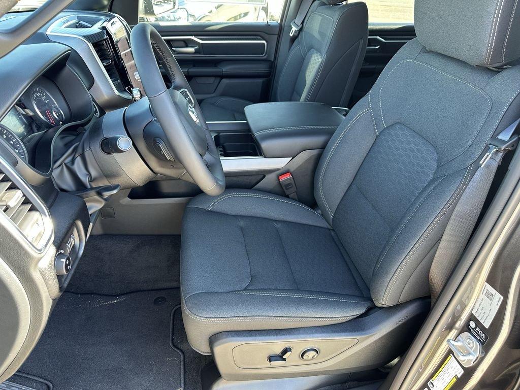 Ram 1500 Big Horn/Lone Star - Thumbnail 13