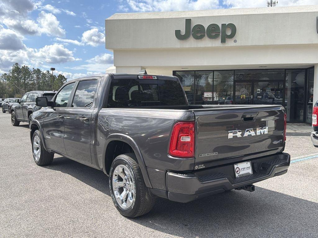 Ram 1500 Big Horn/Lone Star - Thumbnail 8