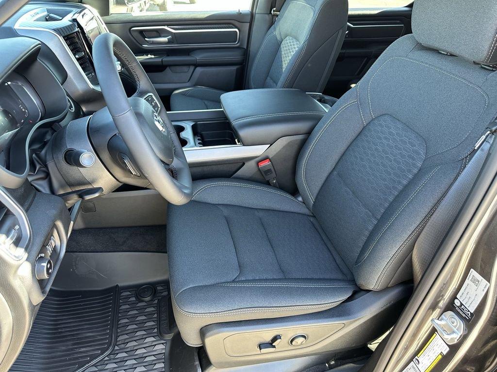 Ram 1500 Big Horn/Lone Star - Thumbnail 13