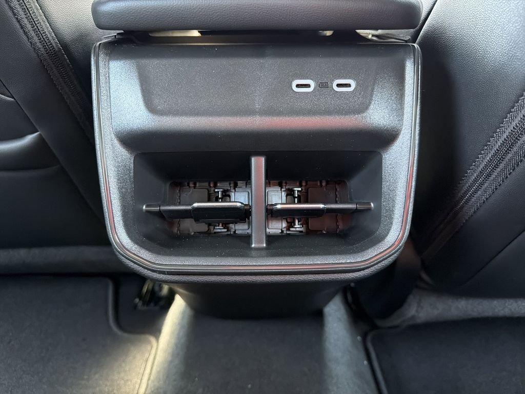 Dodge Charger R/T Scat Pack - Thumbnail 18